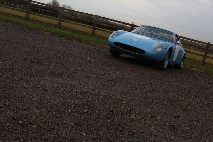 Abarth Simca 1300 Longnose Restoration - Photographs by: AMPaquete